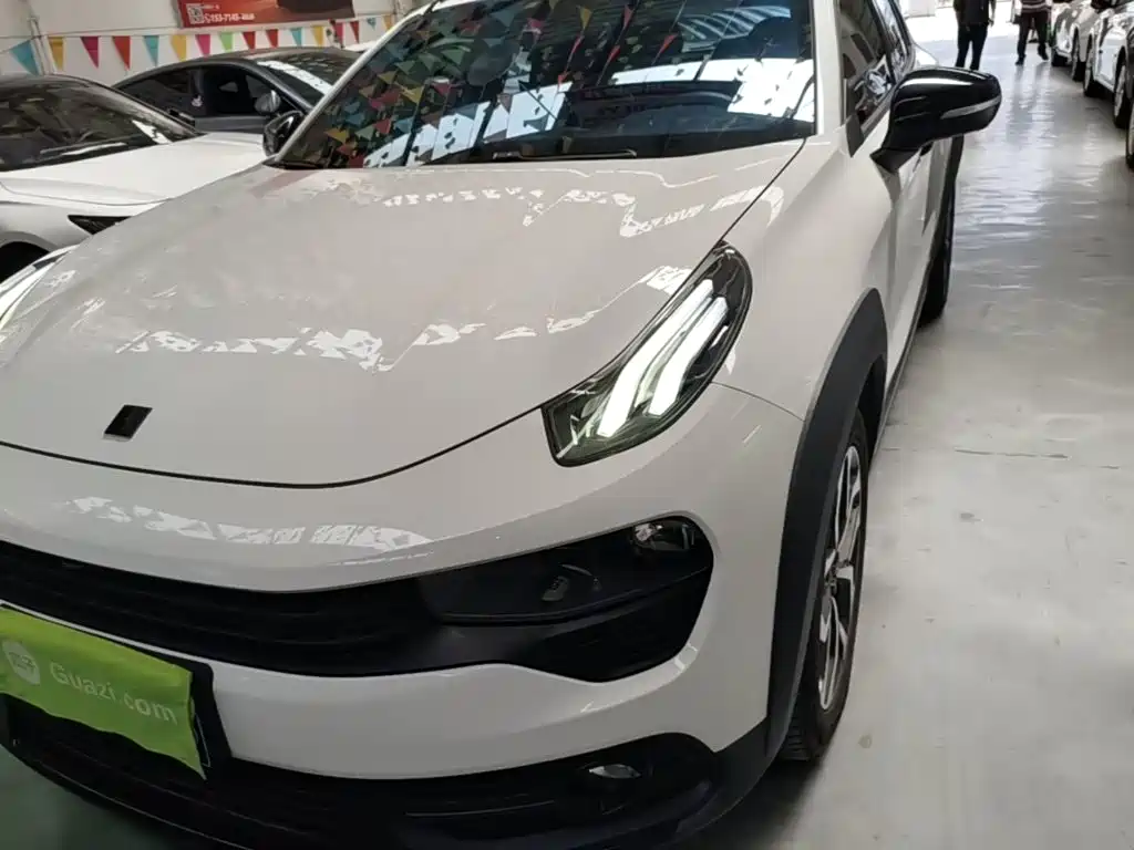 Lynk & Co 02 — миниатюра 18