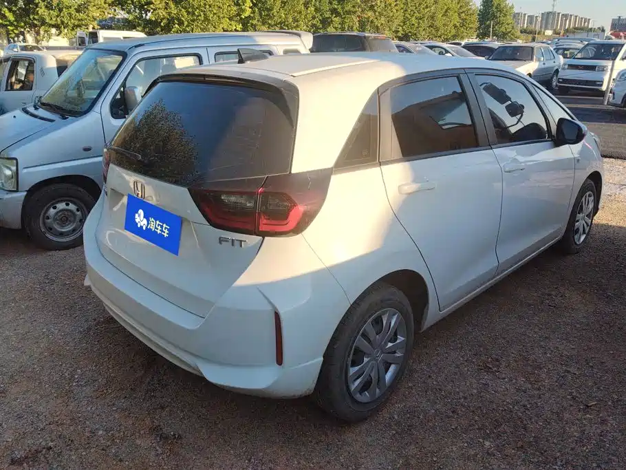 Honda Fit — миниатюра 3