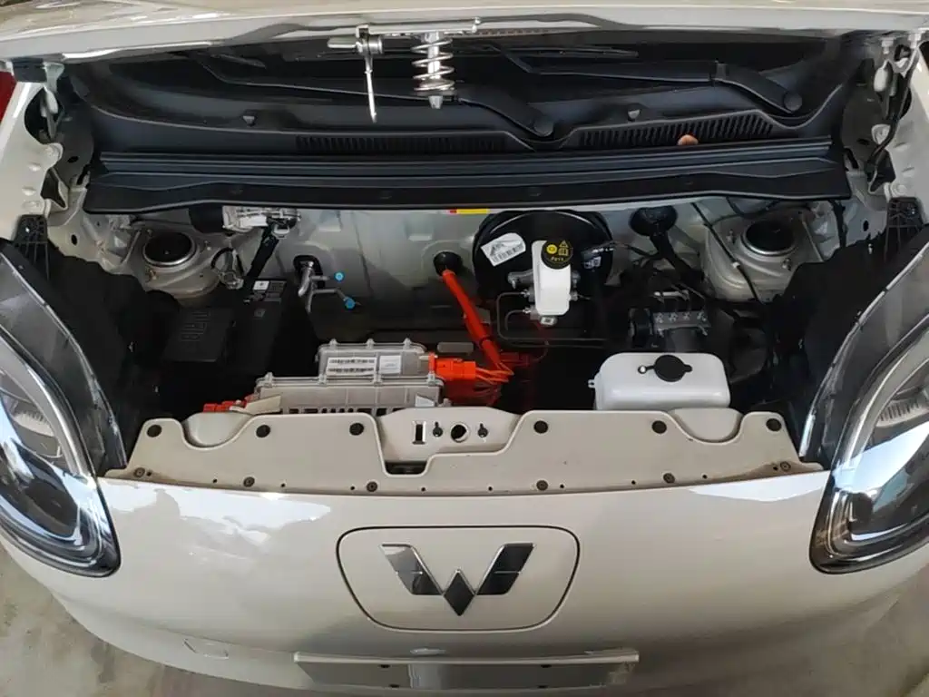 Wuling MINIEV — миниатюра 20