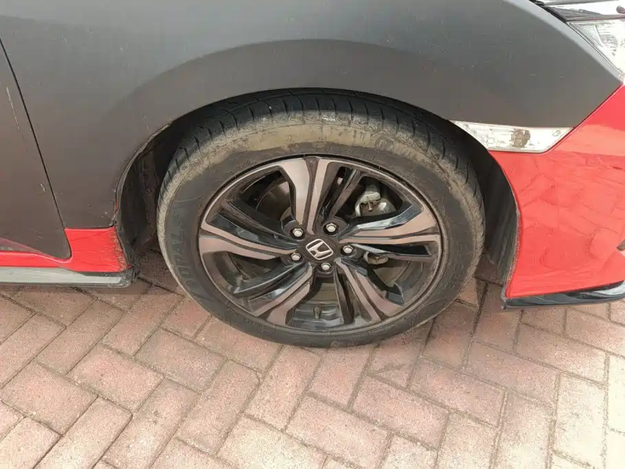 Honda Civic — миниатюра 6