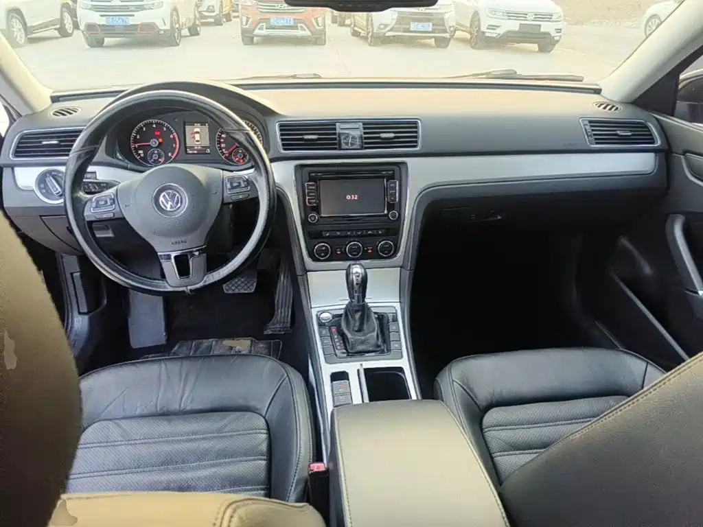 Volkswagen Passat — миниатюра 10