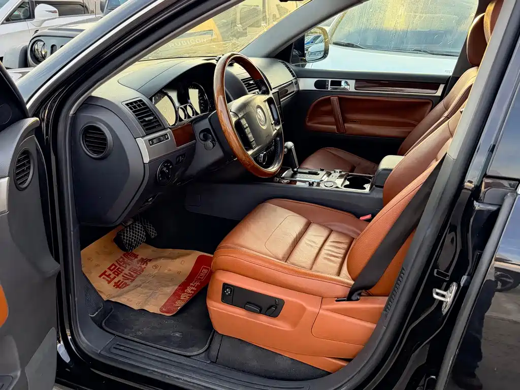 Volkswagen Touareg — миниатюра 8