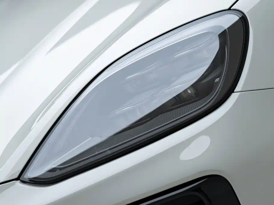 Porsche Cayenne — миниатюра 5