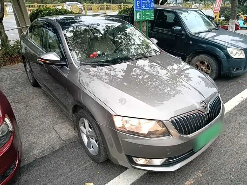 Skoda Octavia — миниатюра 4