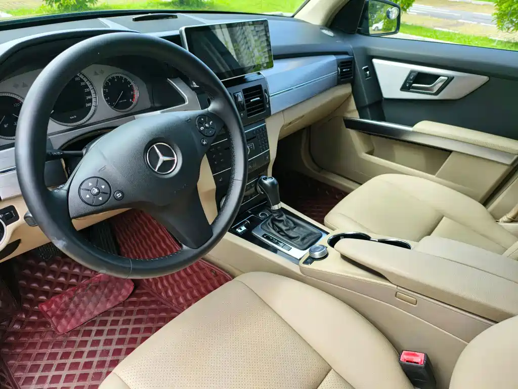 Mercedes-Benz GLK-Class — миниатюра 12