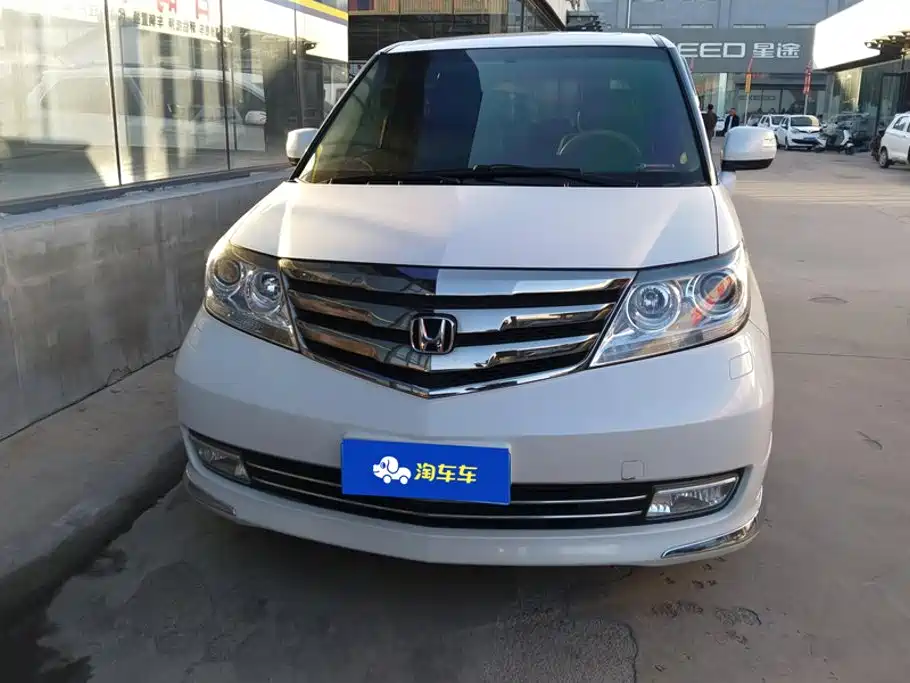Honda Elysion — миниатюра 2