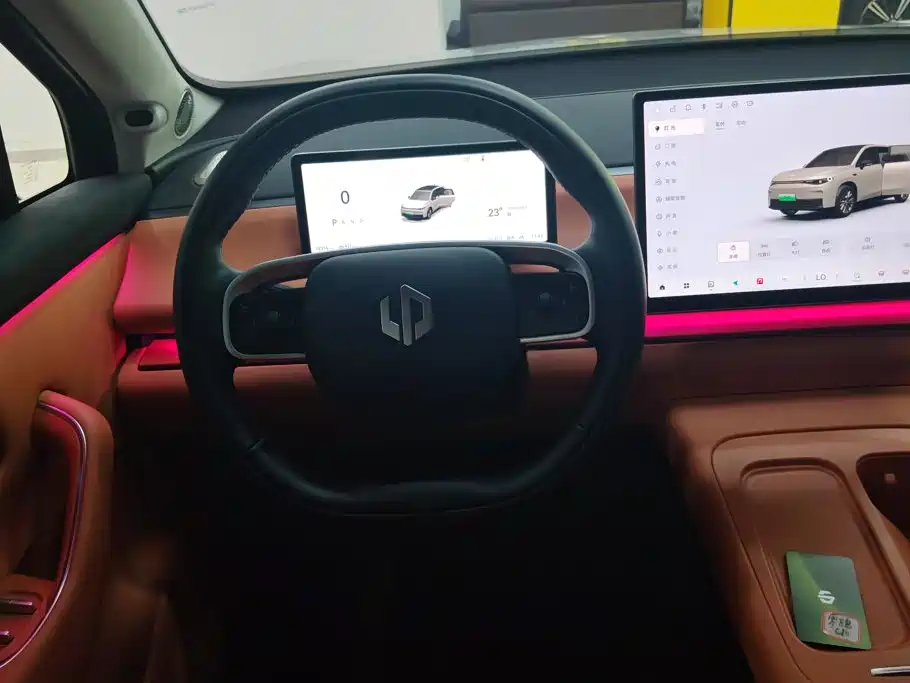 Leapmotor Leapmotor C10 — миниатюра 15