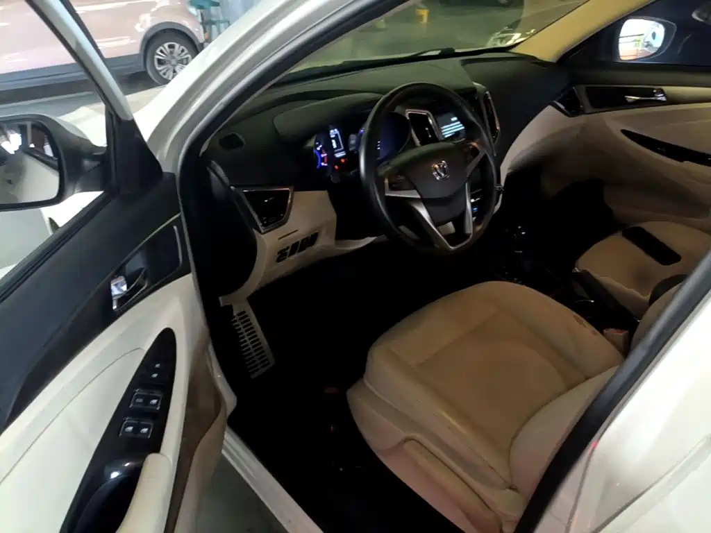 Changan Eado — миниатюра 16