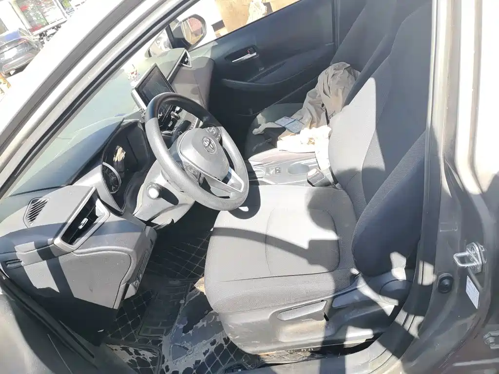 Toyota Corolla — миниатюра 11