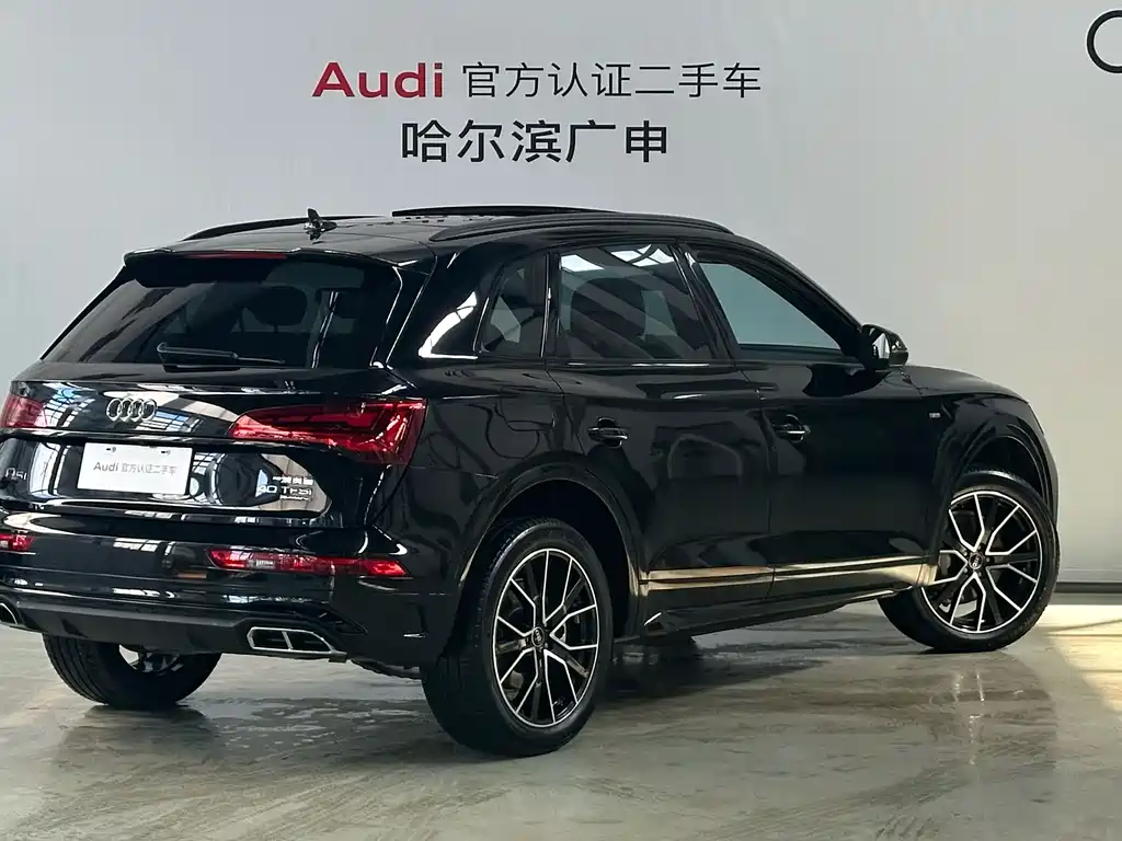 Audi Q5L — миниатюра 2