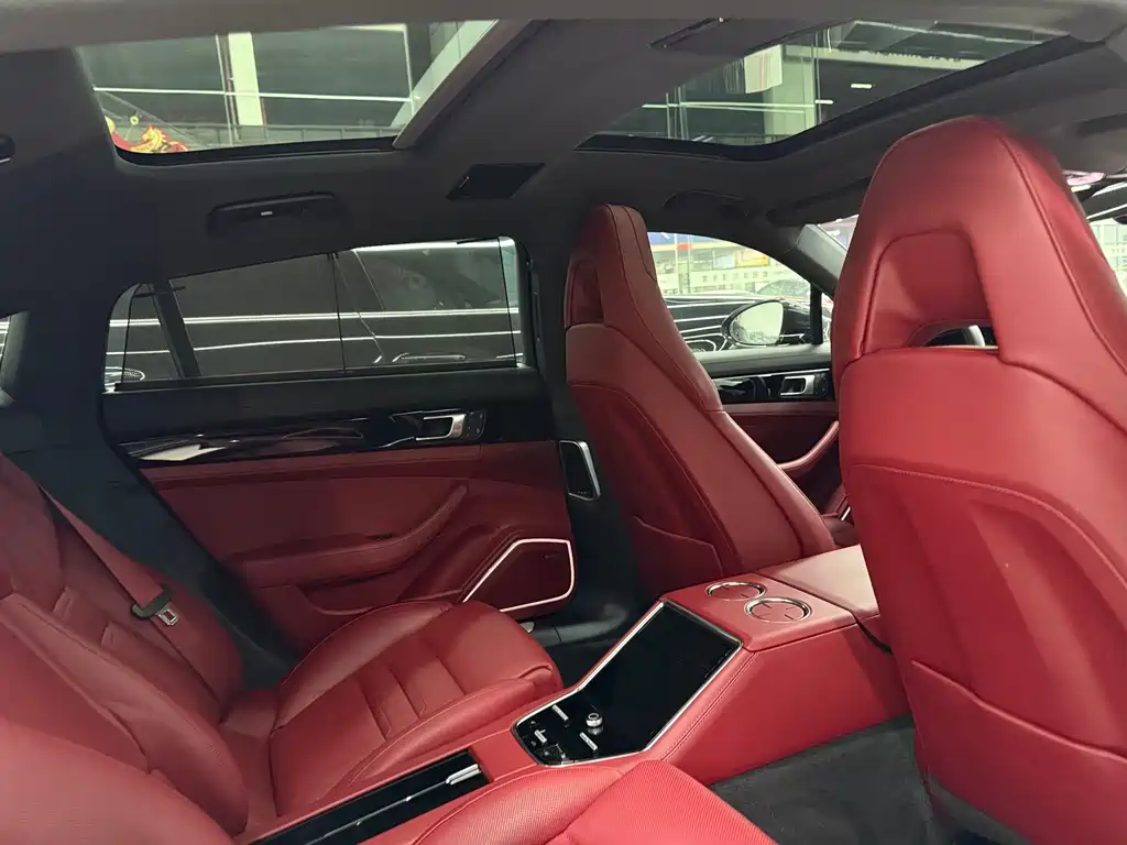Porsche Panamera — миниатюра 10
