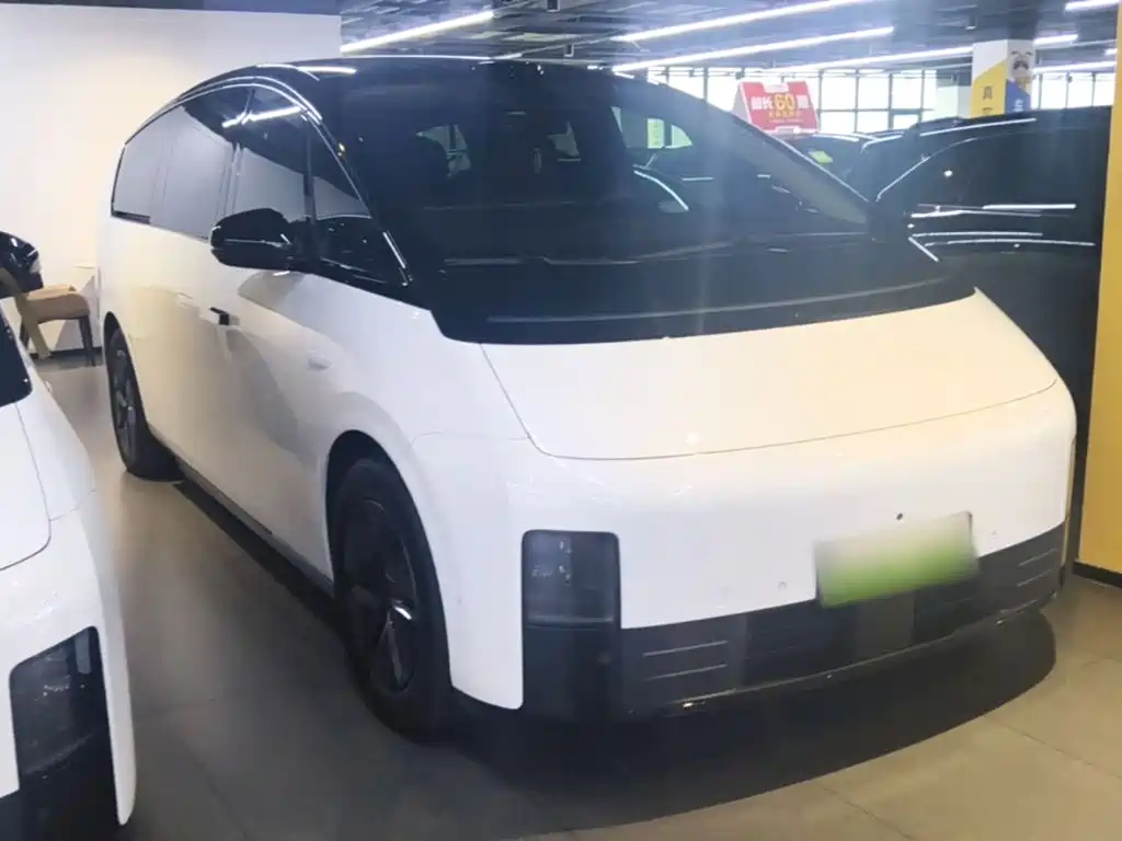 Li Auto Li MEGA — миниатюра 4