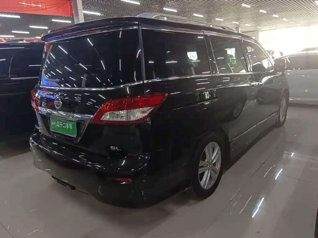 Nissan Quest — миниатюра 7