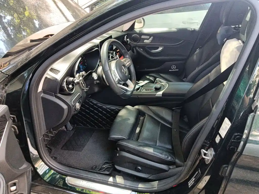 Mercedes-Benz C-Class — миниатюра 14