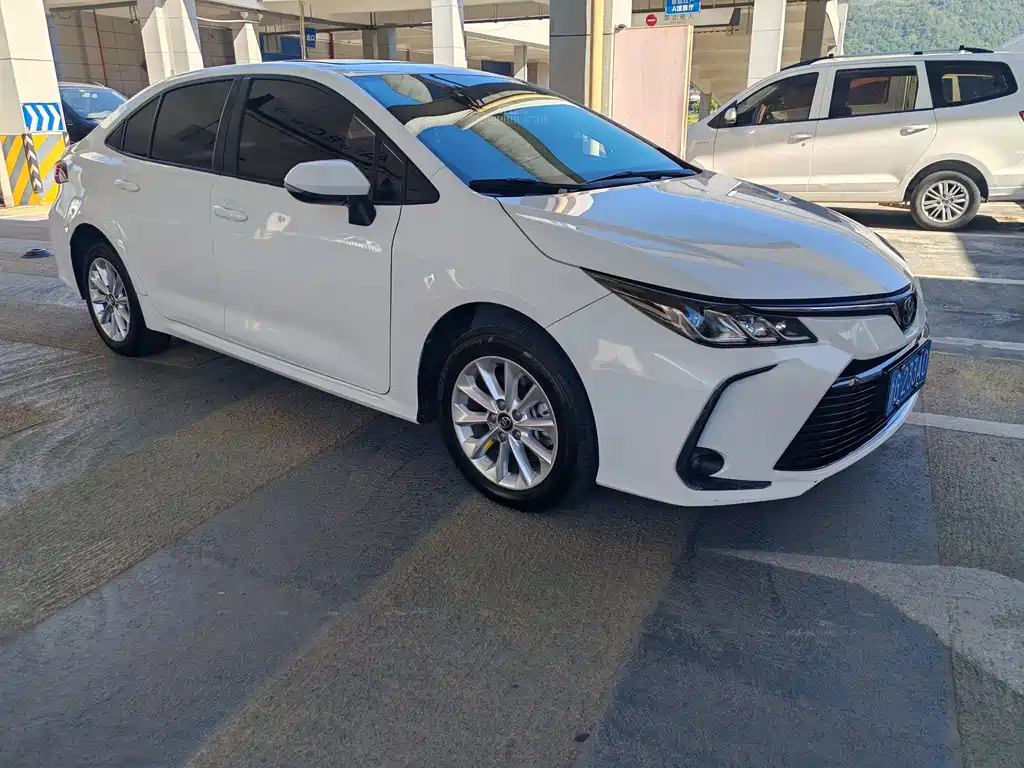 Toyota Corolla — миниатюра 3