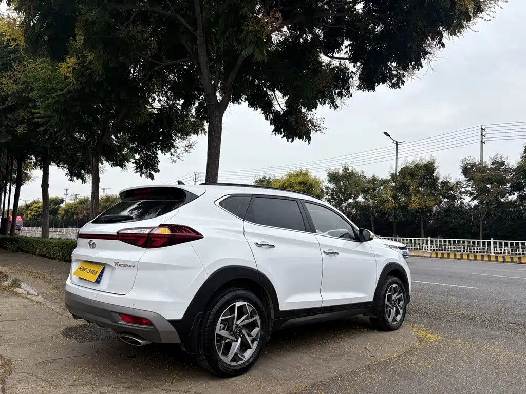 Hyundai Tucson — миниатюра 5
