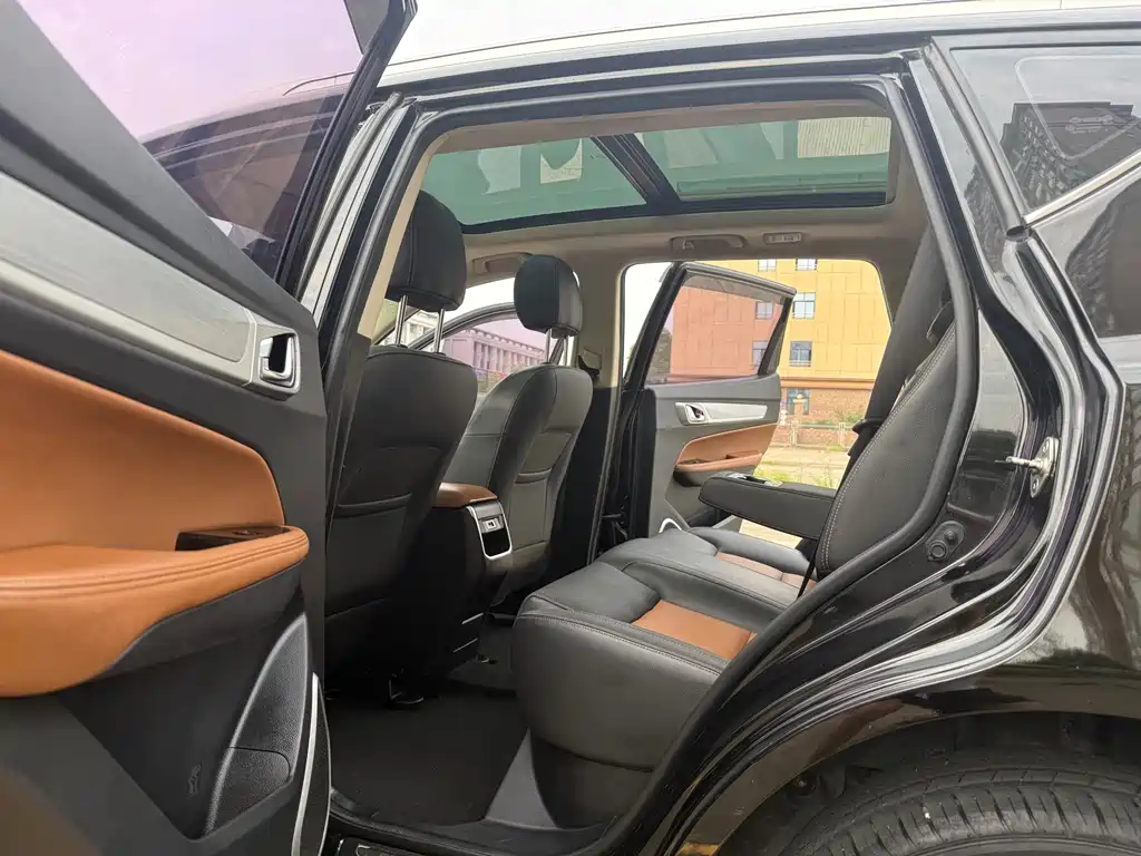 Geely Vision X6 — миниатюра 13