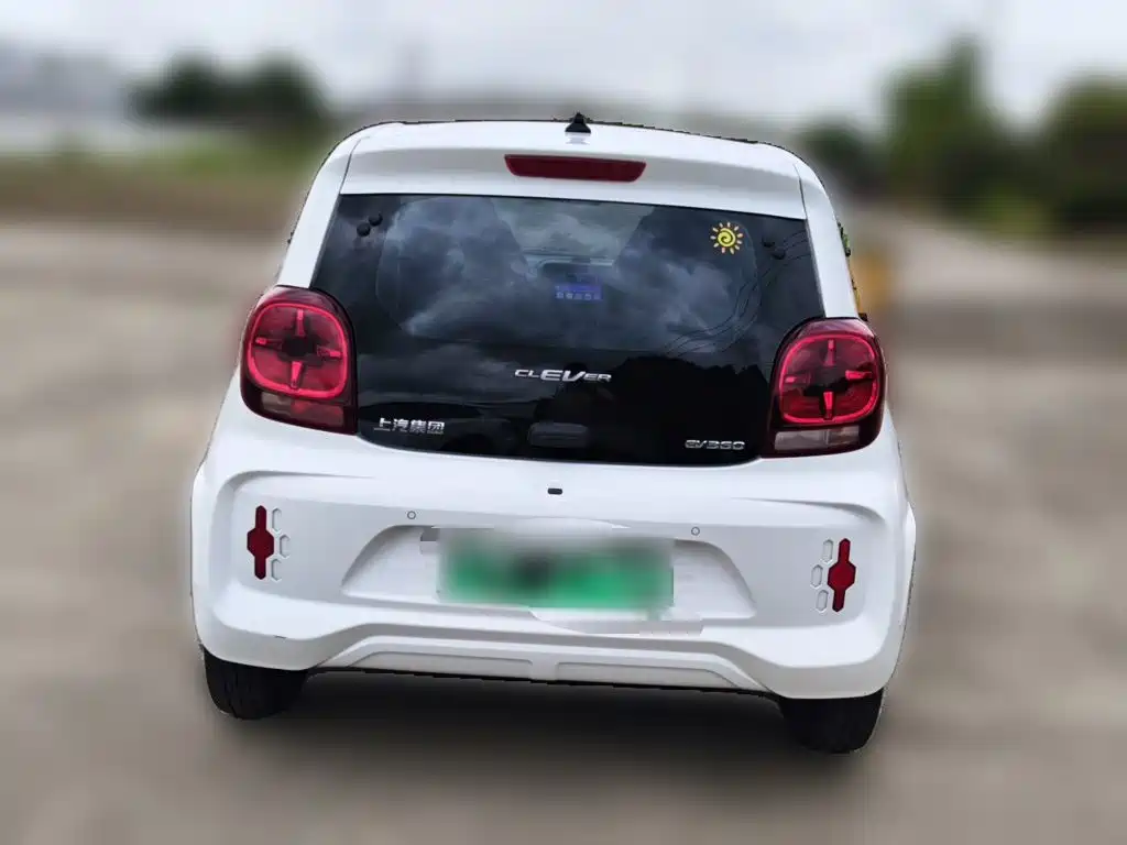 Roewe Clever — миниатюра 3