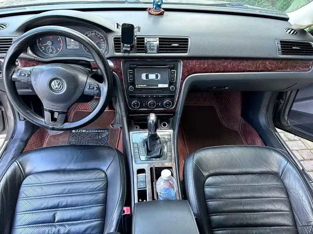 Volkswagen Passat — миниатюра 4