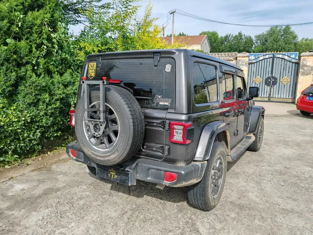 Jeep Wrangler — миниатюра 14
