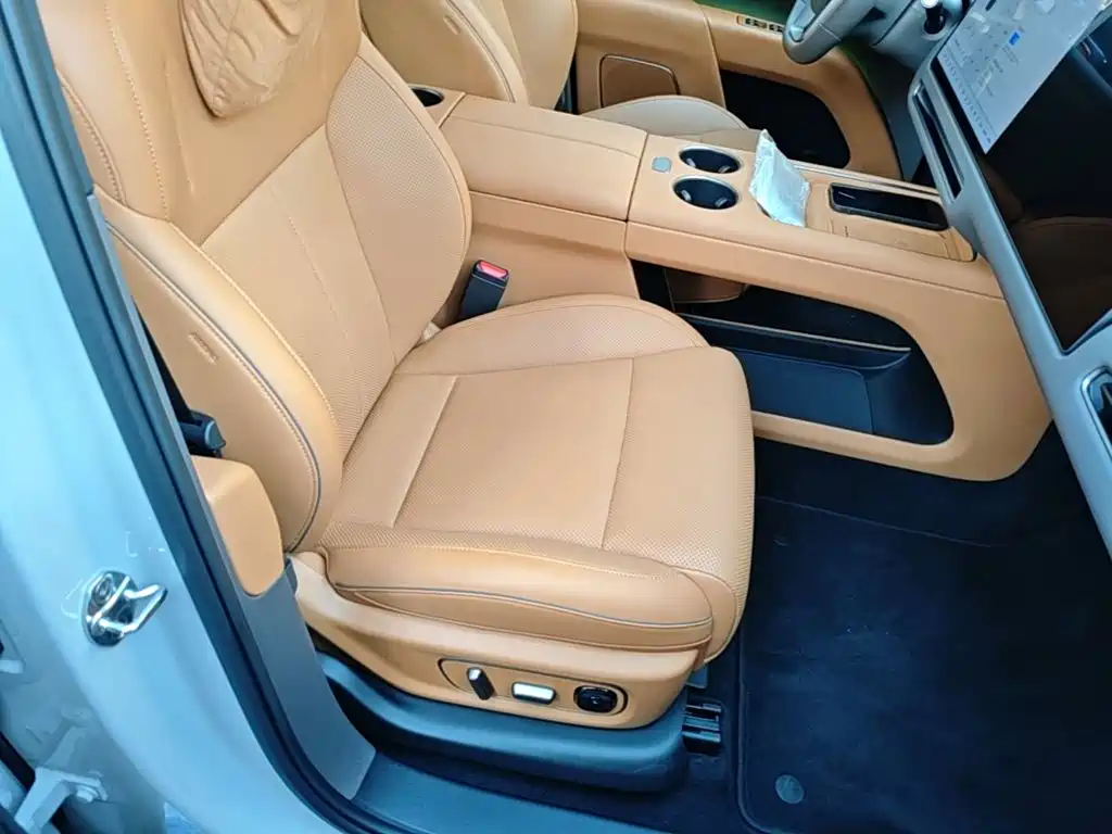 Li Auto Li i8 — миниатюра 25