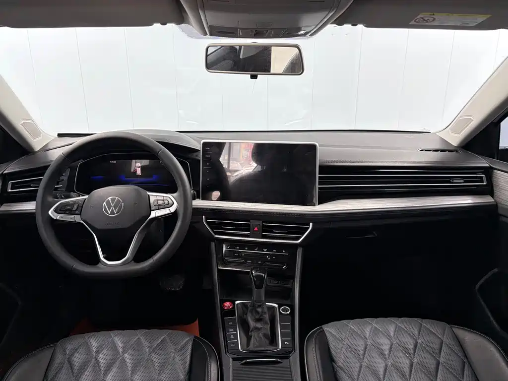 Volkswagen Sagitar — миниатюра 7