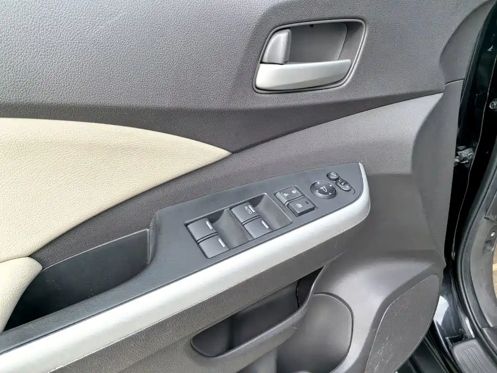 Honda CR-V — миниатюра 10