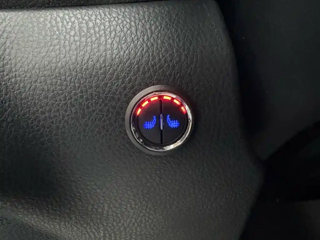 Toyota Yaris L — миниатюра 14