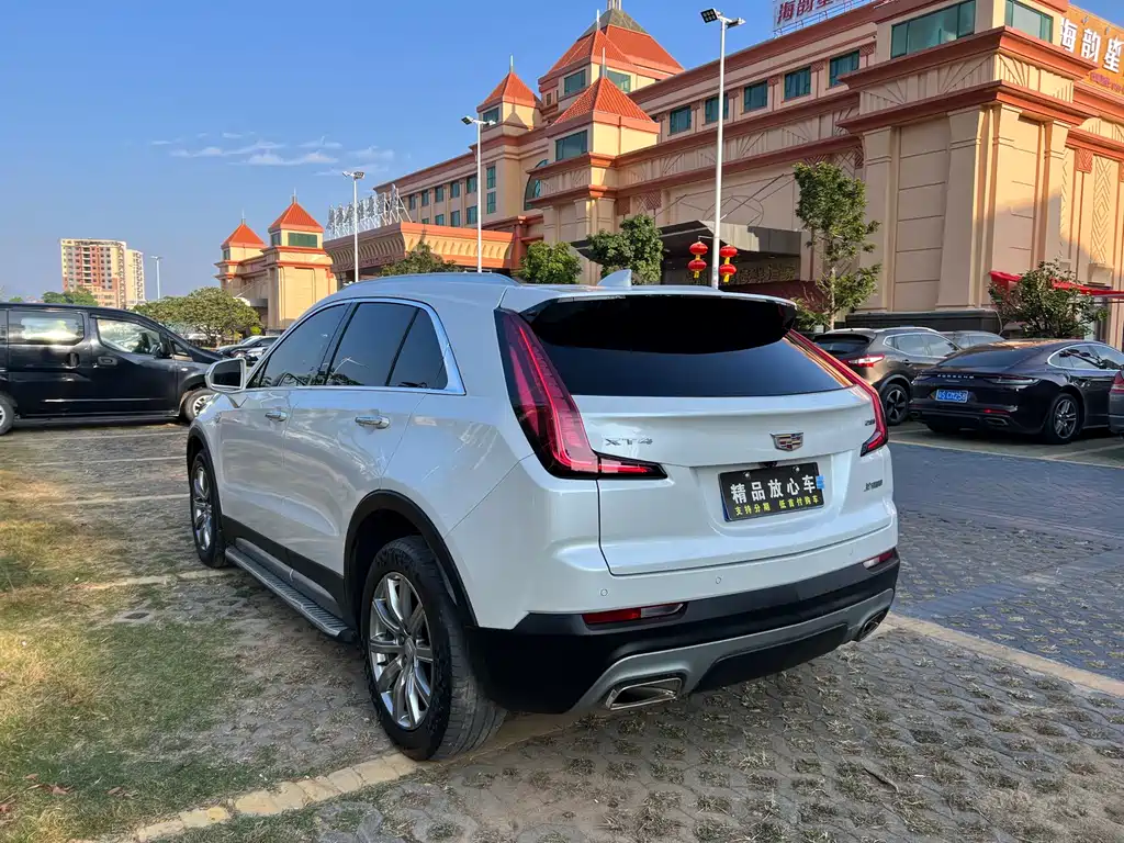 Cadillac XT4 — миниатюра 4