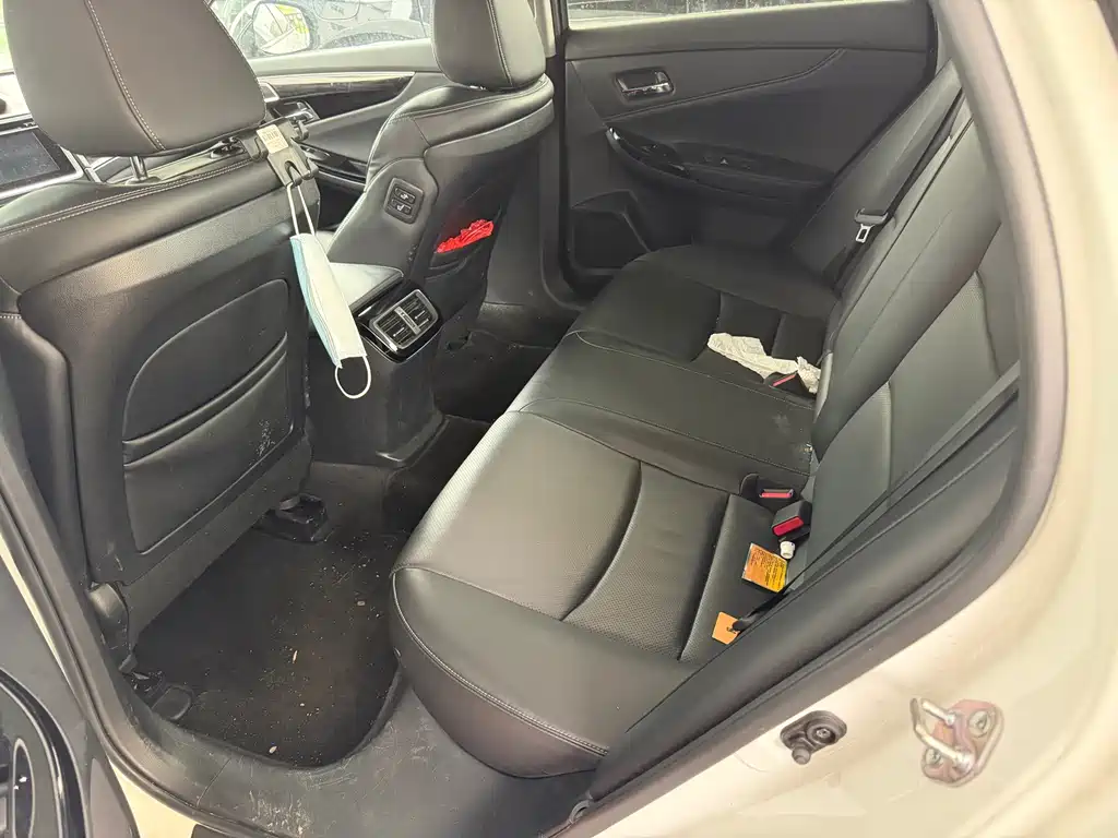 Honda Spirior — миниатюра 8