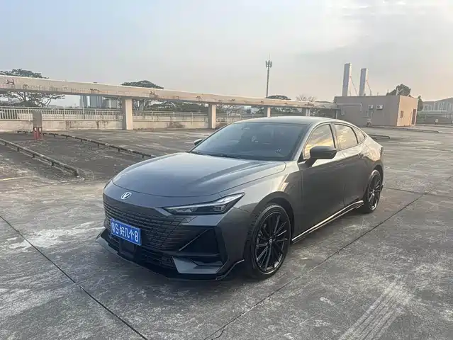 Changan UNI-V