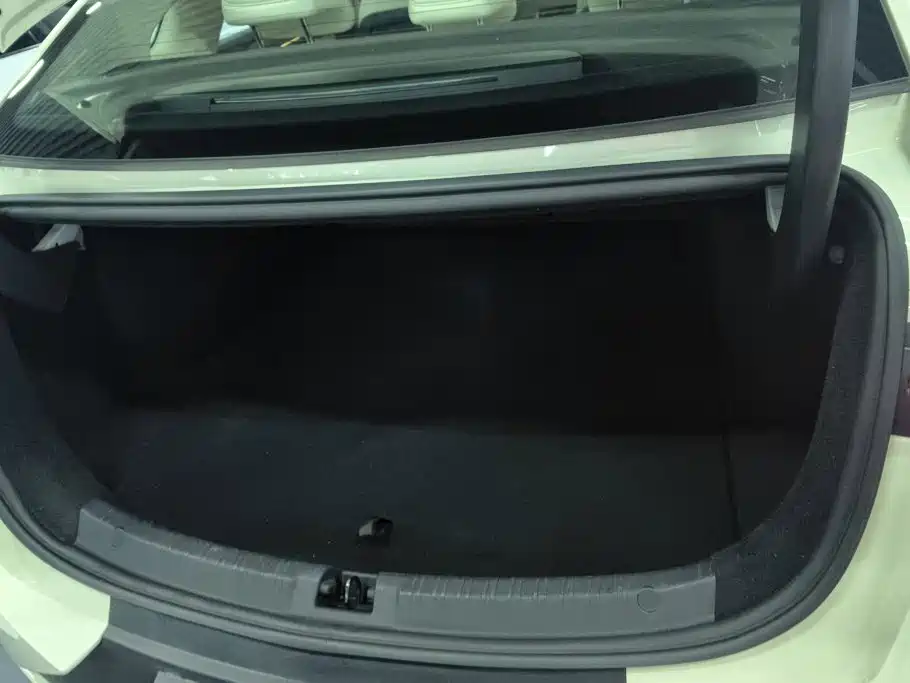 BYD Qin L — миниатюра 4