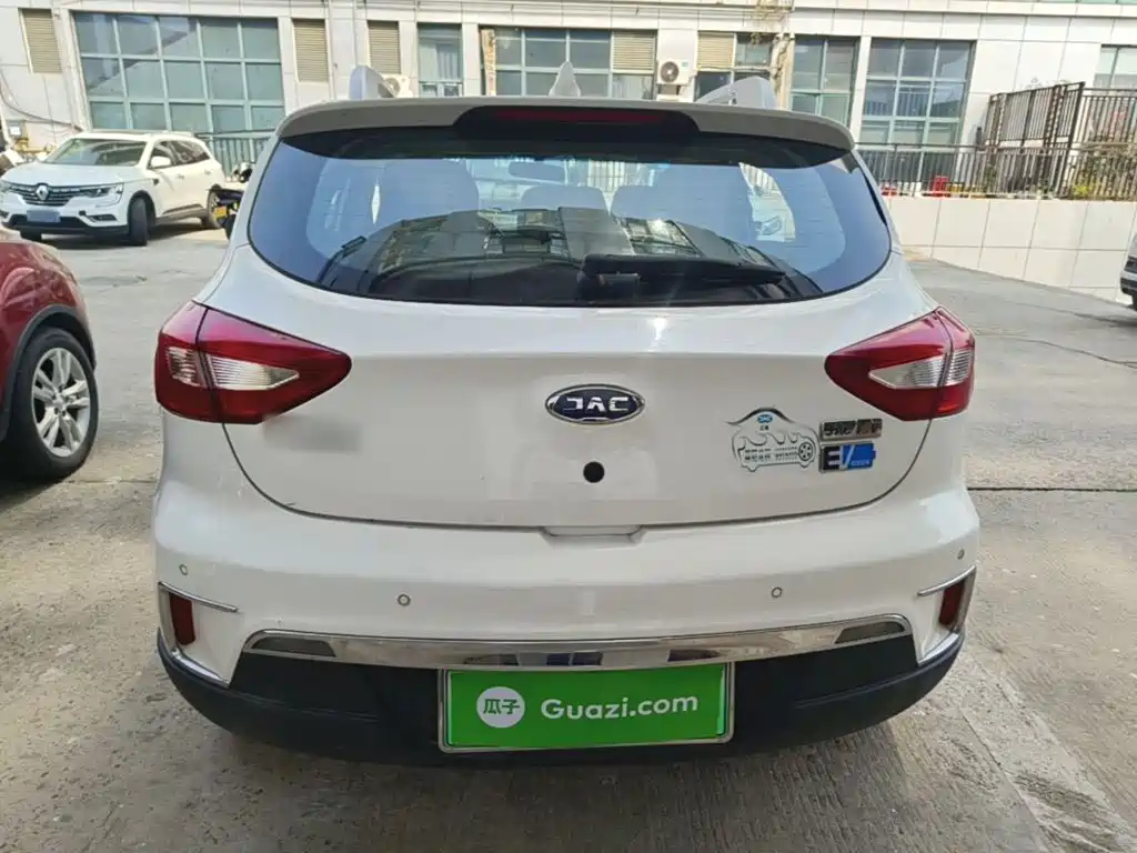 JAC JAC iEV7S — миниатюра 6