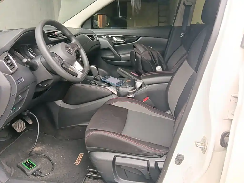 Nissan Qashqai — миниатюра 15