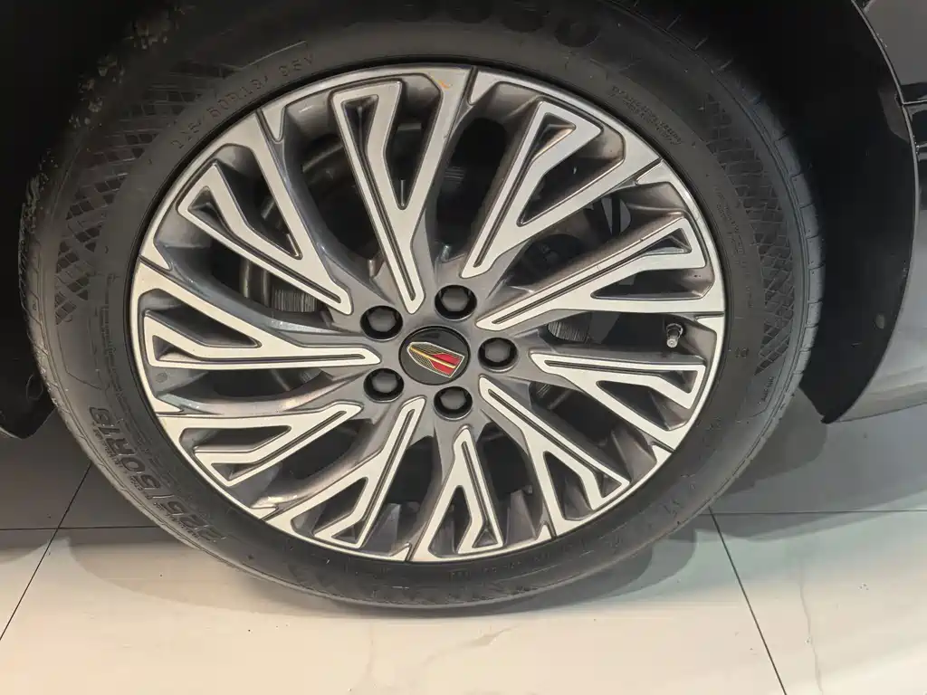 Hongqi Hongqi H5 — миниатюра 13