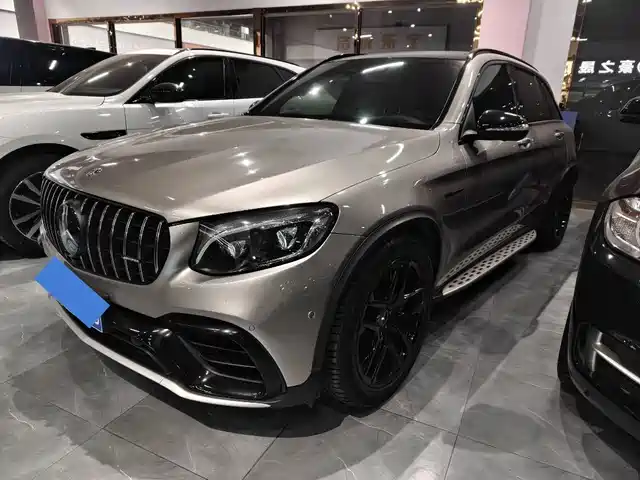 mercedes-benz glc-amg