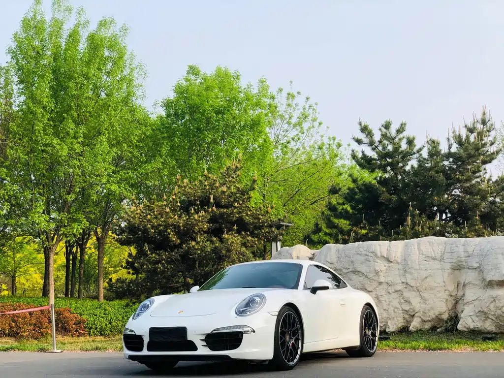 Porsche 911 2012 Carrera S 3.8L