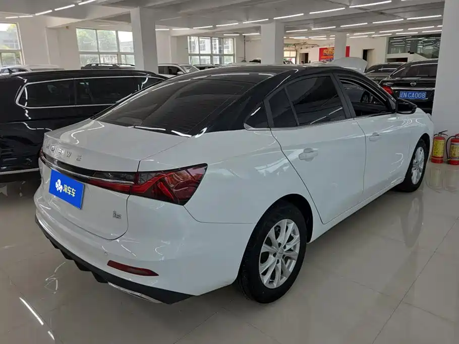 Roewe i5 — миниатюра 3