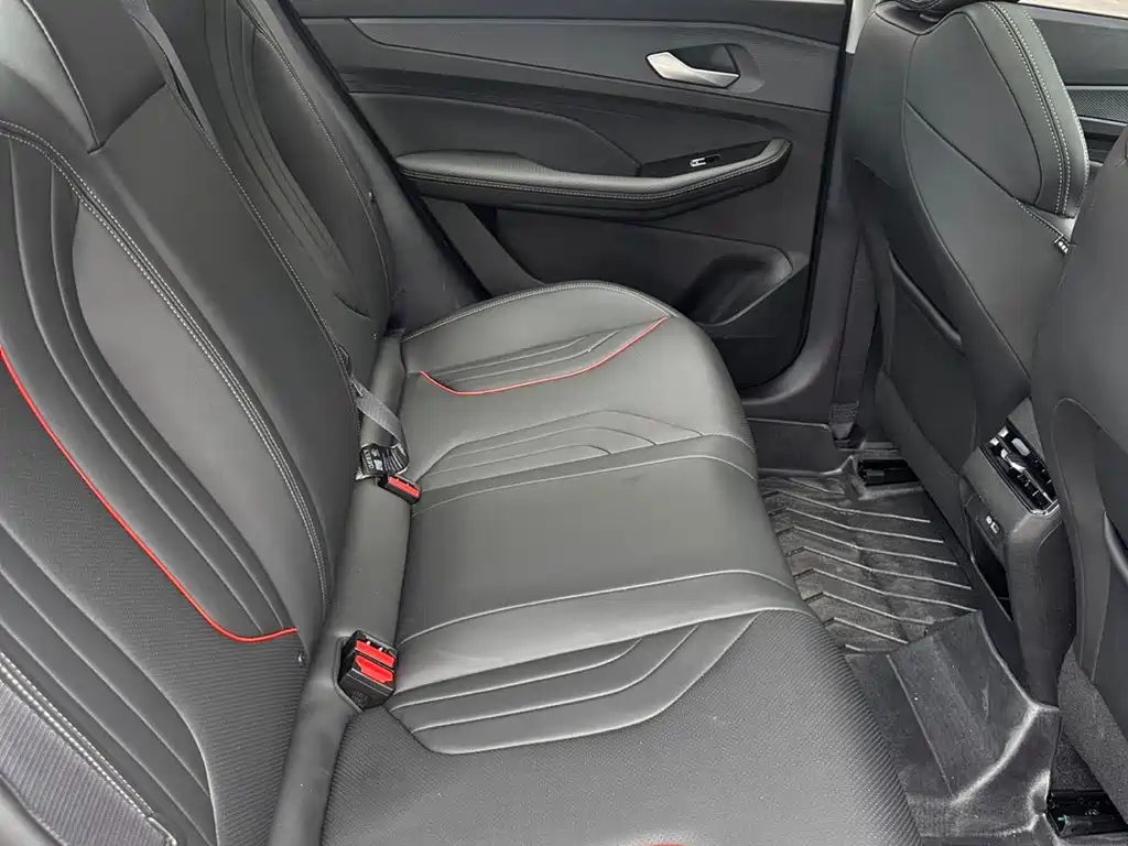 Geely Binrui — миниатюра 10