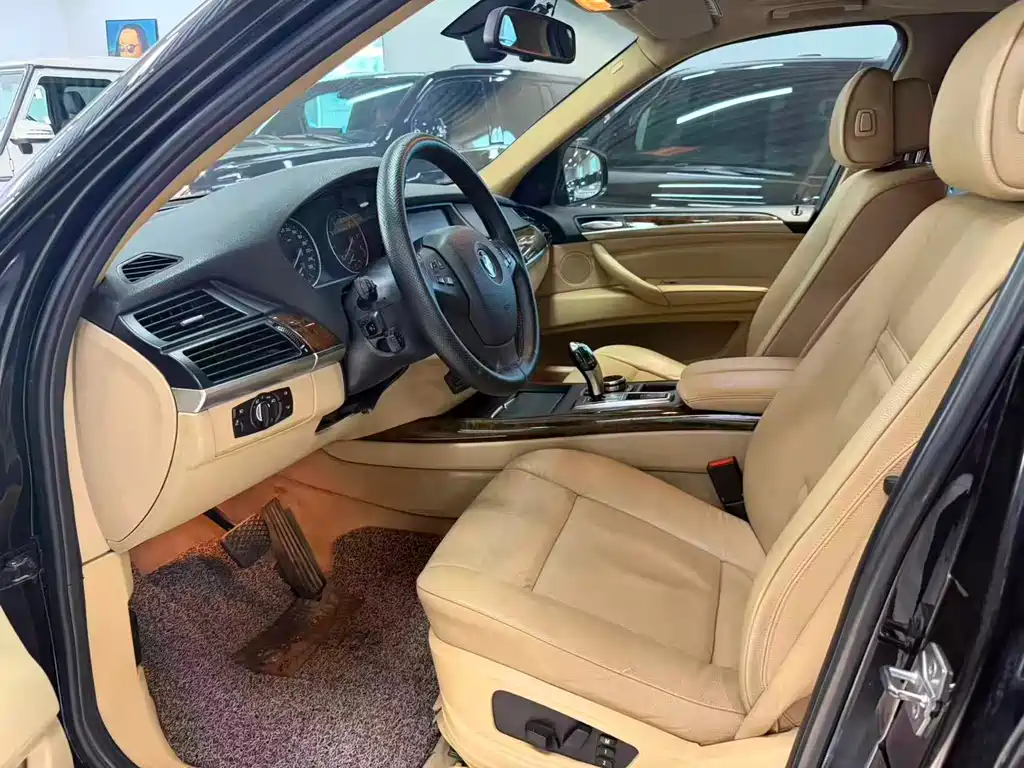 BMW X5 2011 xDrive35i Luxury