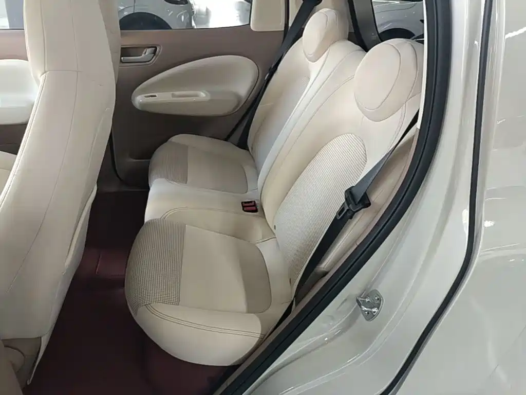 Wuling MINIEV — миниатюра 17