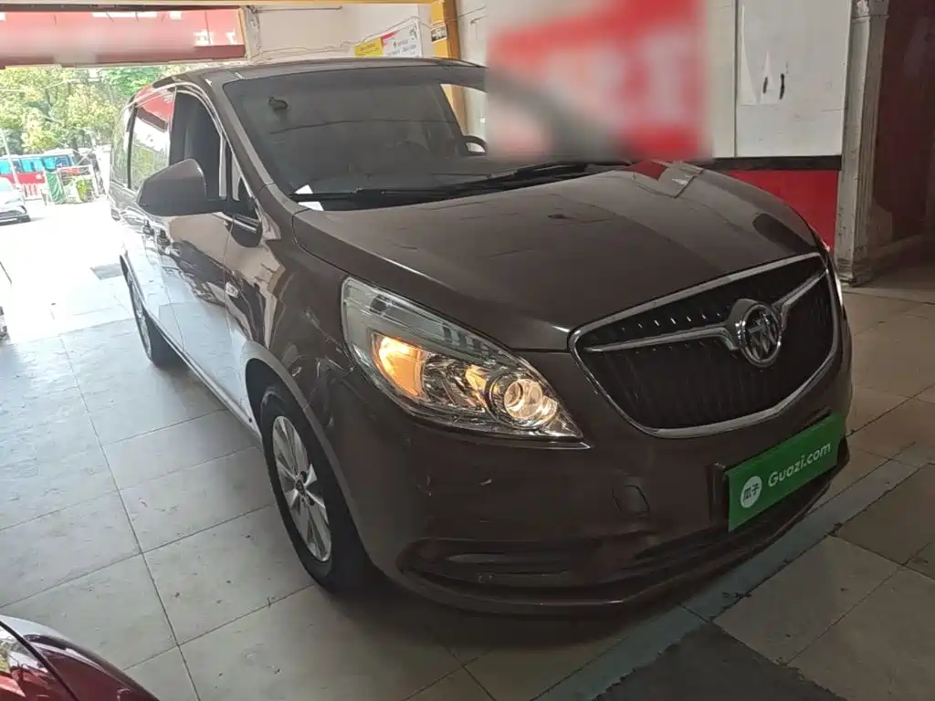 Buick GL8 — миниатюра 4