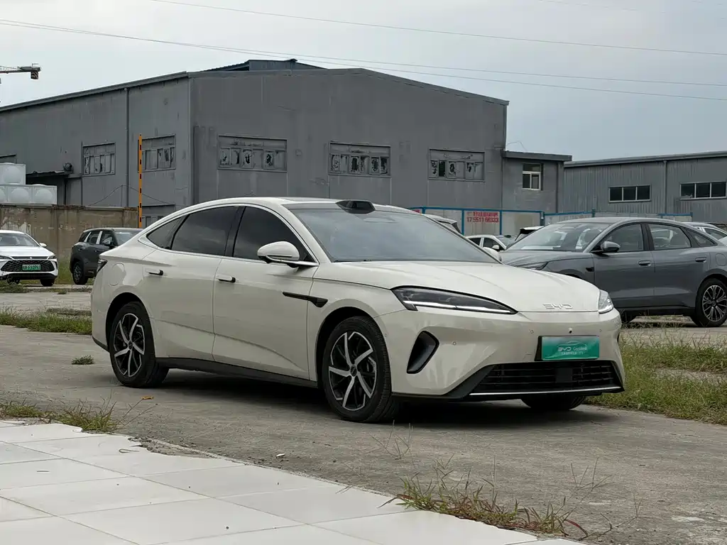 BYD Seal 07 DM-i — миниатюра 3