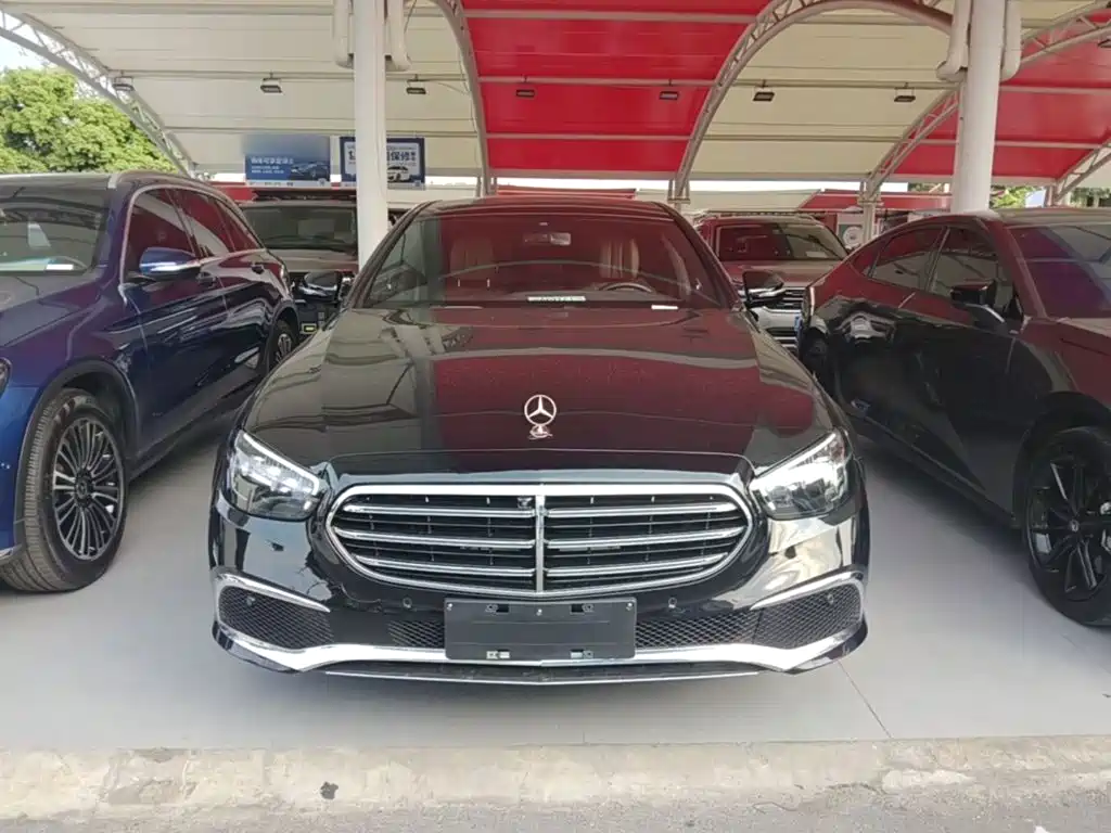 Mercedes-Benz E-Class — миниатюра 3