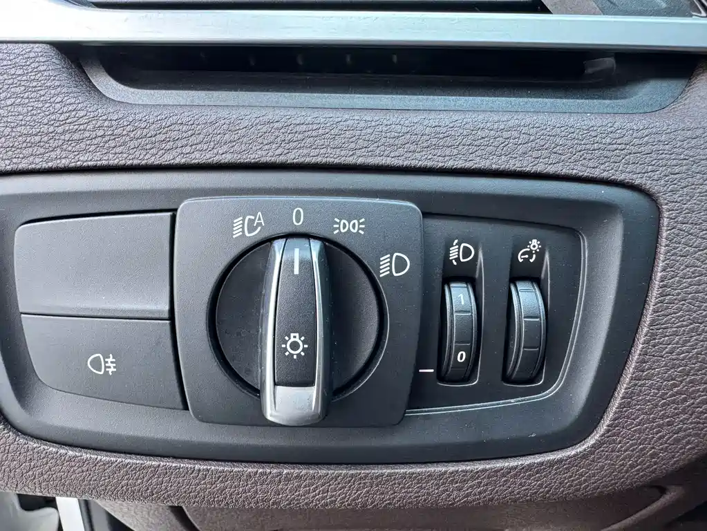 BMW X1 — миниатюра 14