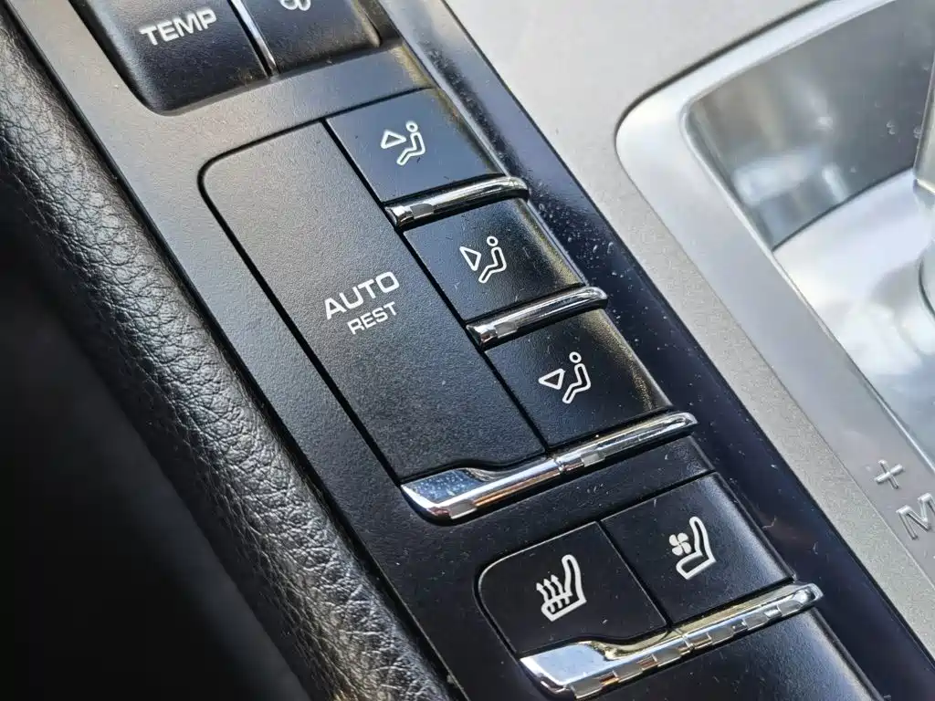 Porsche Panamera — миниатюра 14