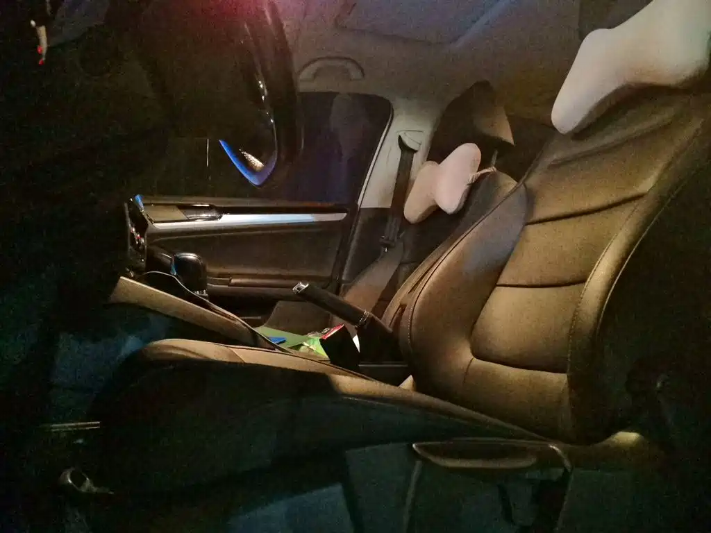 Volkswagen Sagitar — миниатюра 16