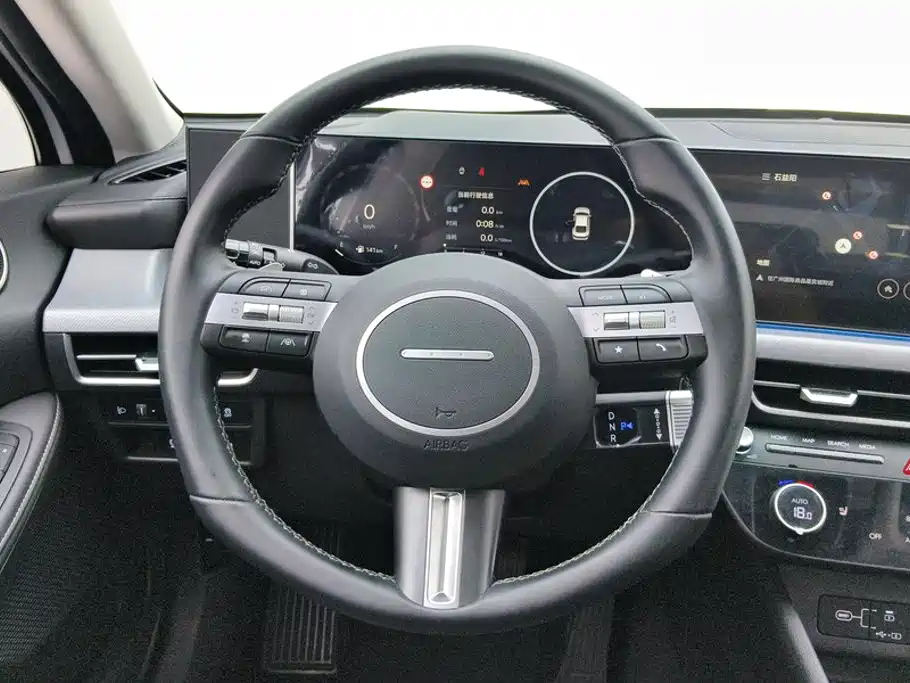 Hyundai Sonata — миниатюра 15
