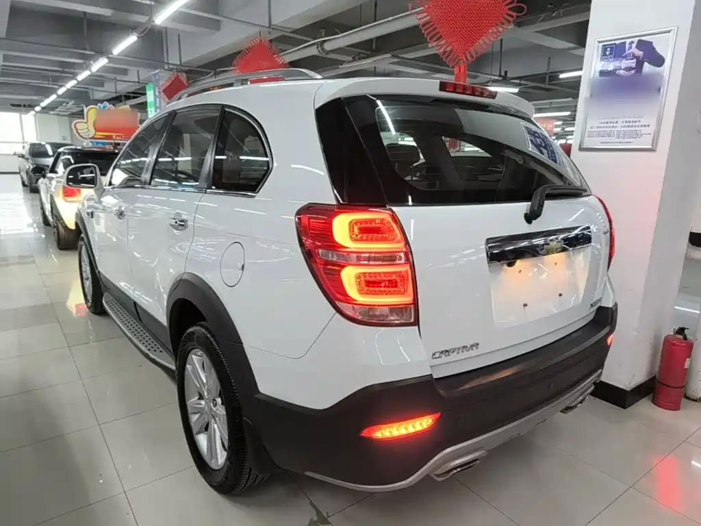Chevrolet Captiva — миниатюра 5