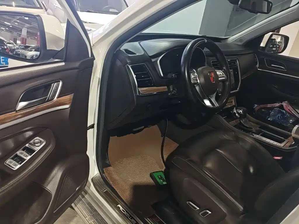 Roewe RX8 — миниатюра 16